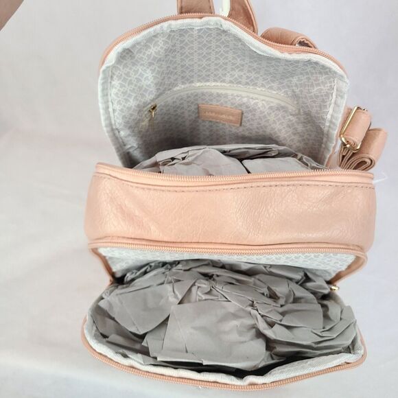 New DAISY FUENTES Blush Faux Lather Double Zip Around Backpack $98 - Picture 8 of 10